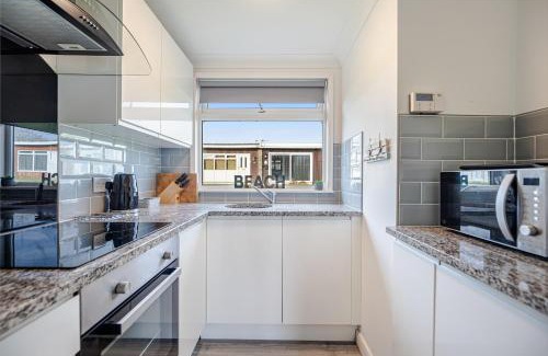 Dartmouth Ski Chalet | 17 Norton Park