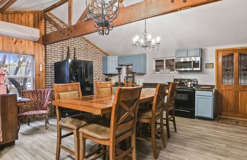 Kiln Cabin | 18 acres with 2 pond s Family friendly retreat