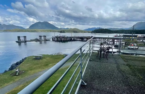 Tofino Condo | *180° Oceanview Condo «Vista Del Mar»