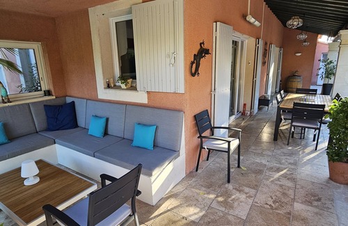 Orange Villa | 180m² villa with swimming pool, quiet and not overlooked