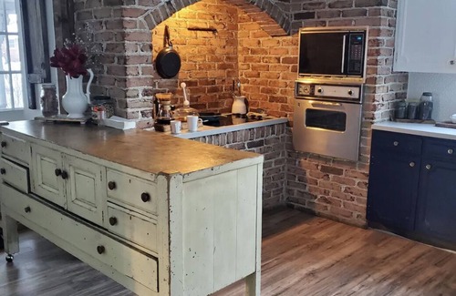 Springtown Other | 1860 farmhouse Bucks - Lehigh county