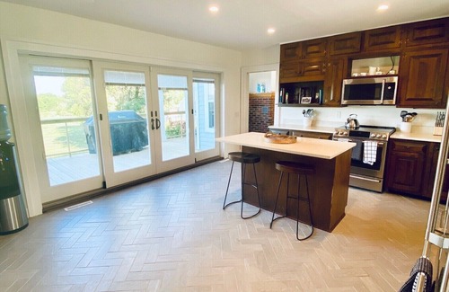 Trumansburg House | 1860’s Restored Farmhouse with BEST views of Cayuga.