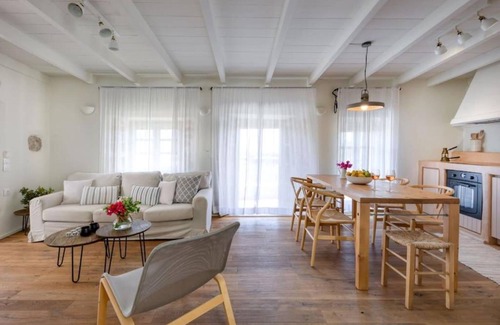 Pefki House | 1890s Romanati Boutique House I Authentic Retreat