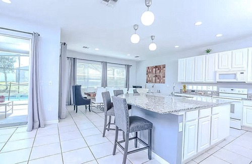 Kissimmee House | 18ppl-pool-hot tub-pets-cinema-game room