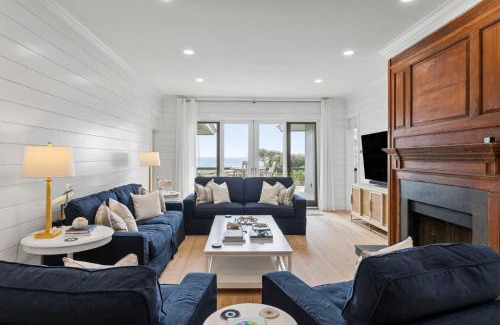 West Beach House | 19 Eugenia Avenue by Akers Ellis Rentals