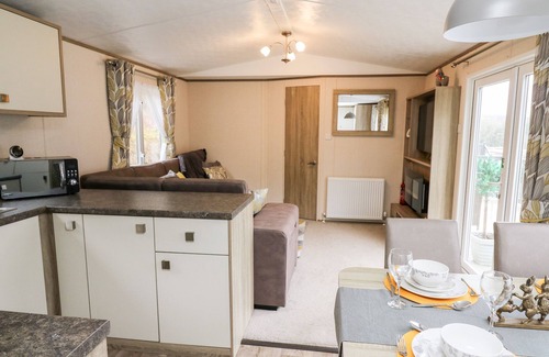 New Quay Cottage | 19-MOONSHINE, pet friendly, with a garden in Llanarth