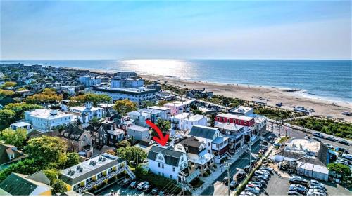 Cape May House | 19 Perry