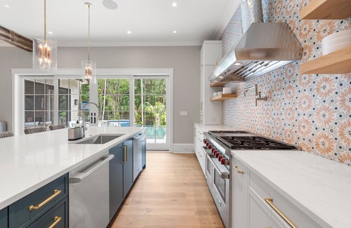Vanderhorst Plantation House | 194 Ballybunion: Newly Built 6BR Home, Private Pool, Short Walk to Beach