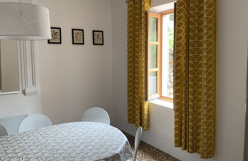Gabian House | 19th Century Maison de vigneron with private pool