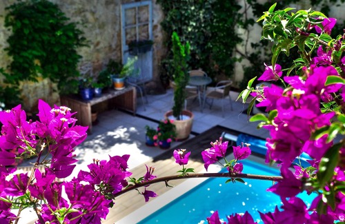 Gabian House | 19th Century Maison de vigneron with private pool
