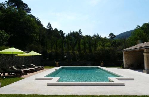 Lacoste House | 19th century Provencal Mas with pool in Provence in the Luberon, sleeps 6
