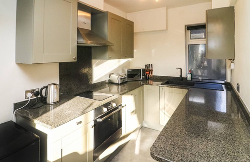 Settle Cottage | 1A Lower Croft Street