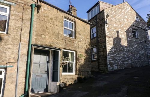 Settle Cottage | 1A Lower Croft Street