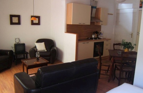 Sorede Apartment | 1apartment, pool, near collioure1