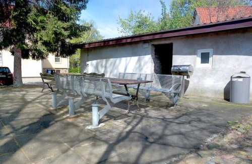 Schwedt/Oder Apartment | 1B Neu renoviert 3 Zi Whg 5 Betten 43,29qm
