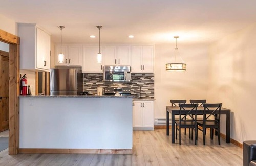 Olympic Valley Apartment | 1b1b condo in the Heart of Olympic Valley