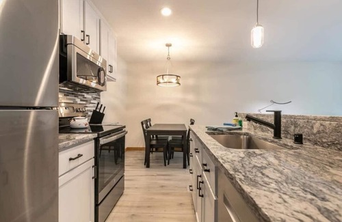 Olympic Valley Apartment | 1b1b condo in the Heart of Olympic Valley