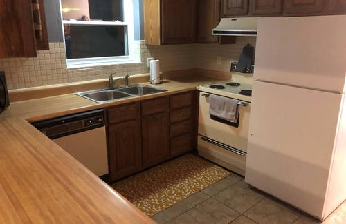 Lake Ozark Condo | 1bd 1 ba Lakeview Condo with private balcony