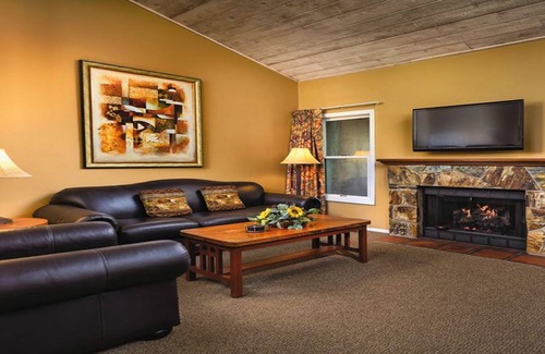 Flagstaff Resort | 1Bed/1Bath - Gorgeous Flagstaff with Pools, Golf, and More!