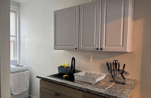 North Philadelphia Apartment | 1bedroom Apt across from Temple Hospital