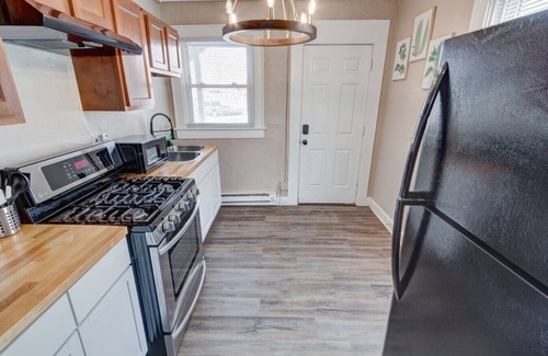 Indianapolis Apartment | 1Bedroom - Near Convention Center