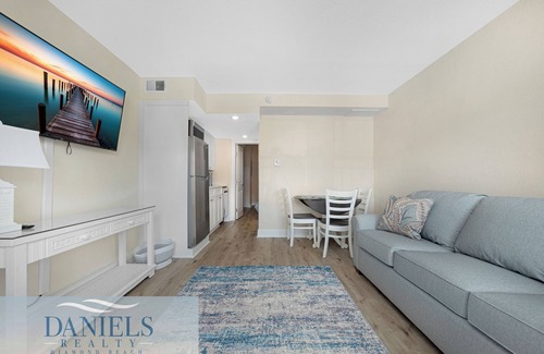 Wildwood Crest Condo | 1Br/1Ba Cape Cod Inn Unit 104, Wildwood Crest. Booking offseason and 2026!