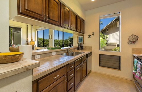 Wailea Condo | 1BR, 2BA! Enjoy Fairway and Partial Ocean Views From Your Private Lanai!