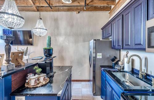 Central Oklahoma City Apartment | 1BR Balcony Views And Cowboy Vibes