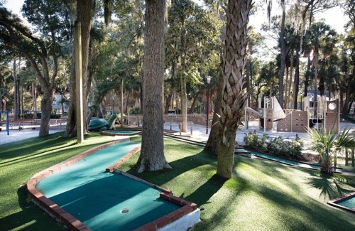 Ocean Ridge Condo | 1BR Coastal Retreat w/Balcony at Ocean Ridge