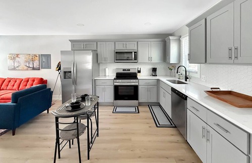 Southwest Raleigh Apartment | 1BR Garner Gem|Backyard & Pet Friendly