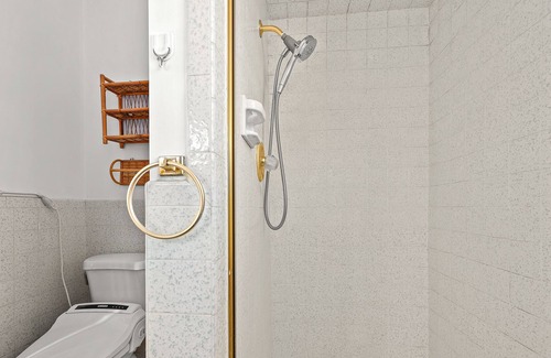 Mayflower Village House | 1BR Hidden Suite | Pool and Orchard