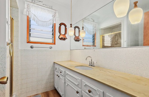 Mayflower Village House | 1BR Hidden Suite | Pool and Orchard