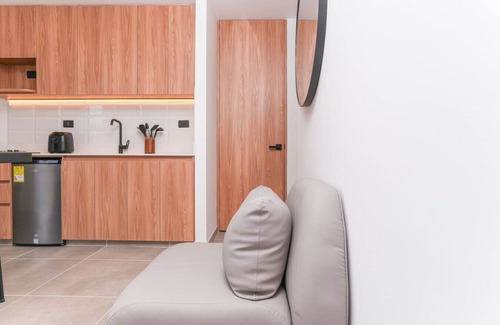 San Diego Apartment | 1BR Jacuzzi Dream – El Poblado Workation Spot