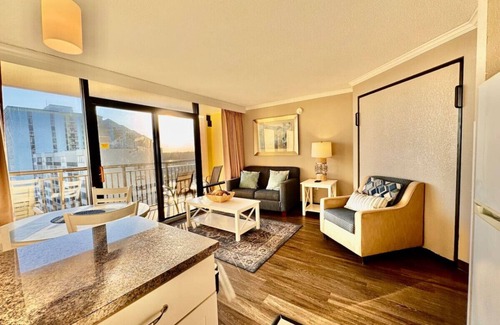Myrtle Beach Apartment | 1br Myrtle Beach Long range views Caravelle 810