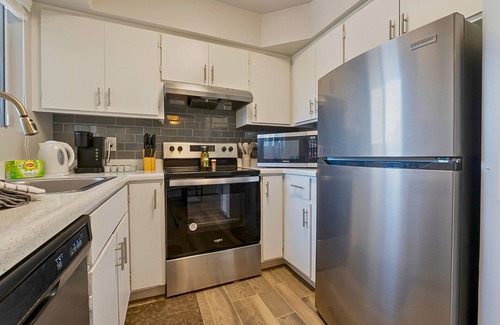 Mesa Apartment | 1BR - Pool - Gym - 1 Mi To Banner Hospital