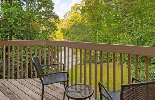 Sapphire Condo | 1br Suite Condo Family Fun, Skiing, Golf, Boating