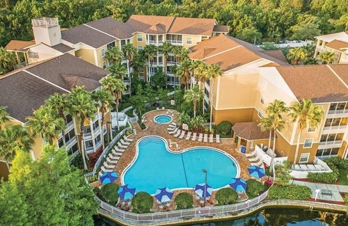 Kissimmee Condo | 1br Suite Condo Theme Parks & Boating!