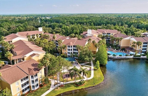 Kissimmee Condo | 1br Suite Condo Theme Parks & Boating!