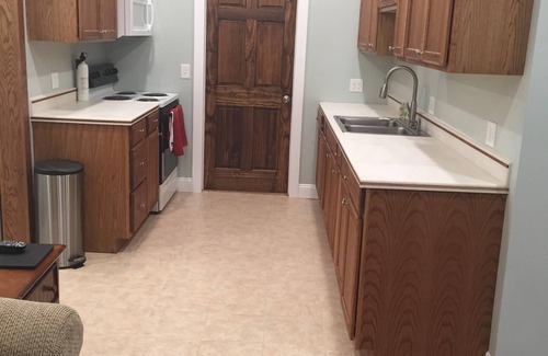 Oneonta Apartment | 1st Class Rentals - 3 Bedroom Apartment downtown Oneonta