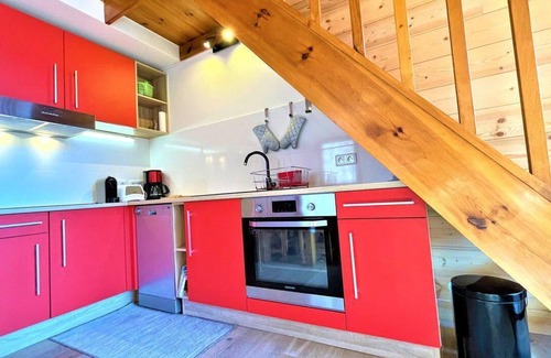 Vallouise-Pelvoux Apartment | 1st floor, ski locker, 43m², Pelvoux