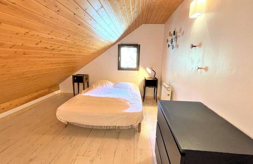 Vallouise-Pelvoux Apartment | 1st floor, ski locker, 43m², Pelvoux