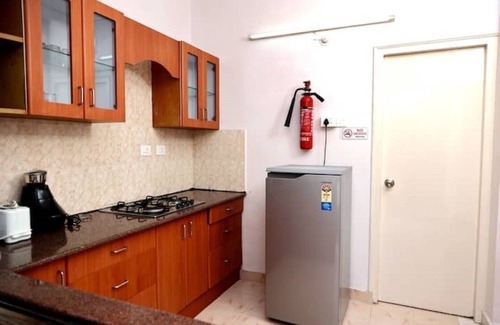 Fatrade Apartment | 1st Floor | Spacious 2BHK | 3 Min Walk To Beach | Scenic Views