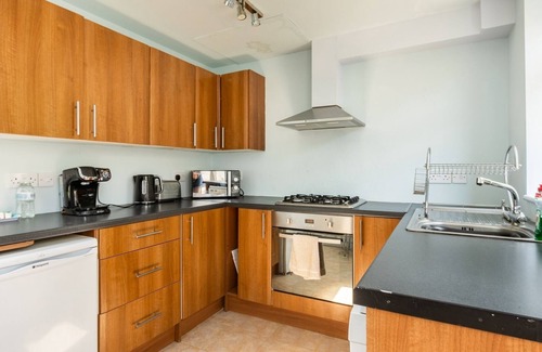 Deal Cottage | 2 b&b 40 Percent off Weekly Half Price Monthly