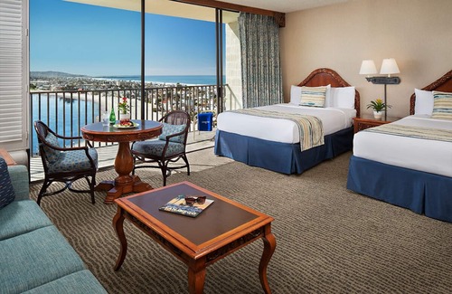 Pacific Beach Hotel | 2 Bay View Studio Queens, Catamaran Resort, Bike Rental, Close to the Ocean