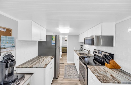 Myrtle Beach House | 2 Bdr/2Ba Charming Beach Cottage in Ocean Lakes!nGolf Cart Included