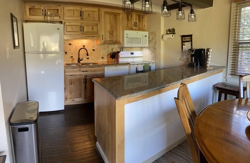 Estes Park Condo | 2 Bdrm Black Canyon Chalet - Perfect Location, Amazing Views!