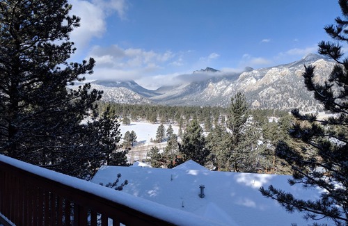 Estes Park Condo | 2 Bdrm Black Canyon Chalet - Perfect Location, Amazing Views!