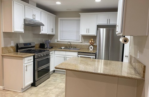 Southeastern Sacramento House | 2 bdrm minutes to UCD Med Ctr