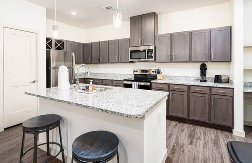 Buda Apartment | 2 Bdrm Texas Corporate Housing Professional Apt