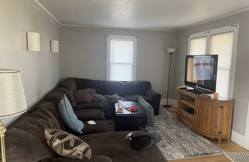 Oshkosh House | 2 Bed, 1 Bath house